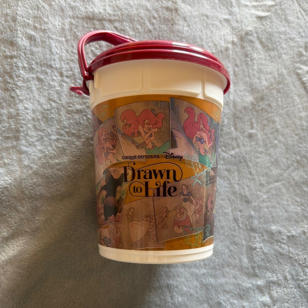 Disney Cirque du Soleil Drawn to Life Souvenir Popcorn Bucket Mickey Lid - F0000